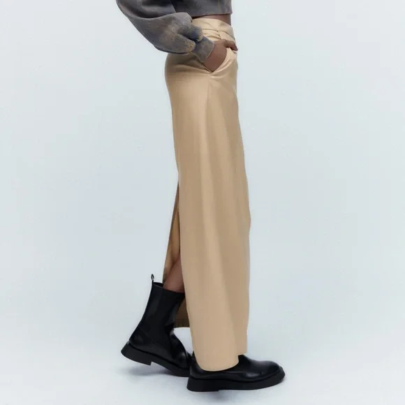 Zara Cream Faux Leather Back Slit Skirt - Picture 3 of 5